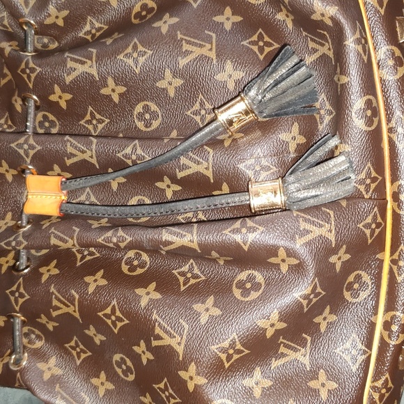 LOUIS VUITTON Monogram Irene Hand Bag - Picture 9 of 17